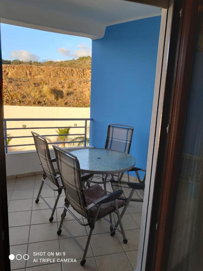 Studio Avec Piscine Et Wifi A Cabonegro Cabo Negro Luaran gambar